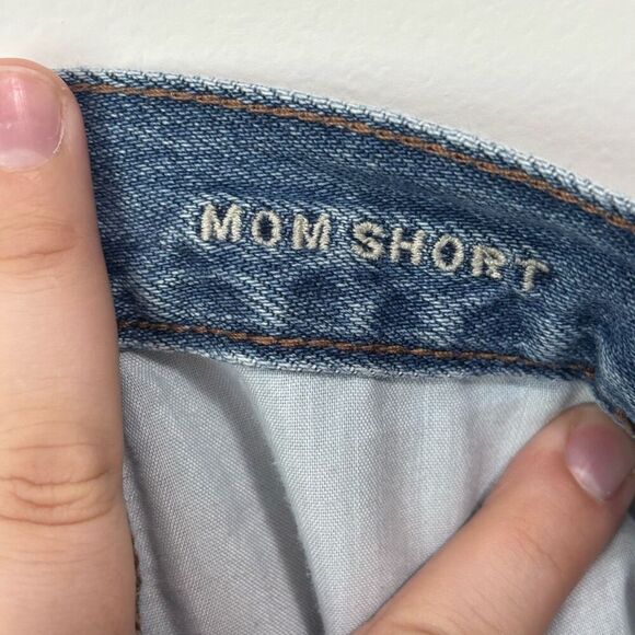 American Eagle Mom Cuffed Jean Shorts Size 0 - Picture 6 of 6